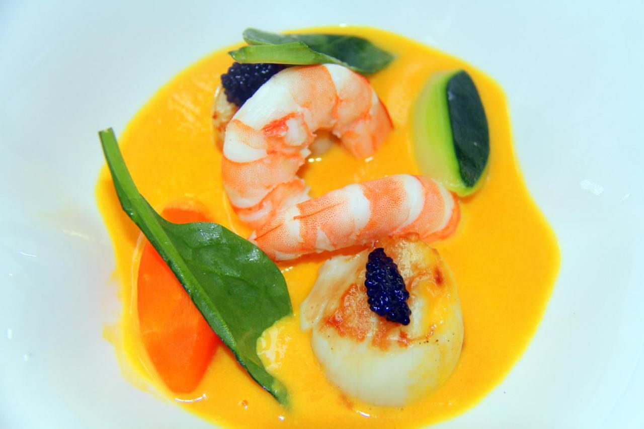 Logis Hotel Restaurant Le Grand Turc LʼOie Dış mekan fotoğraf